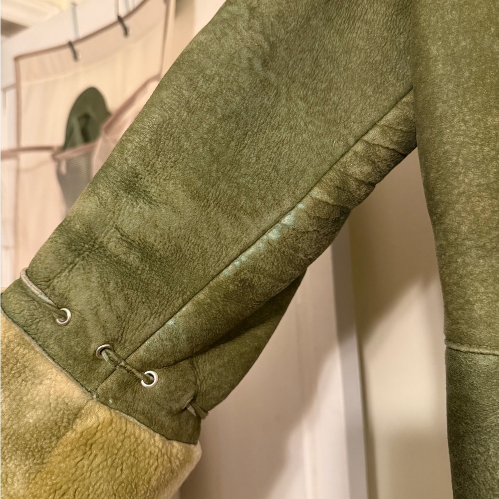 Vintage Green Genuine Shearling Fur Jacket With Flared Sleeves - Picture 11 of 12